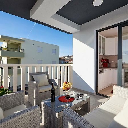 Apartment Misic Trogir Buitenkant foto