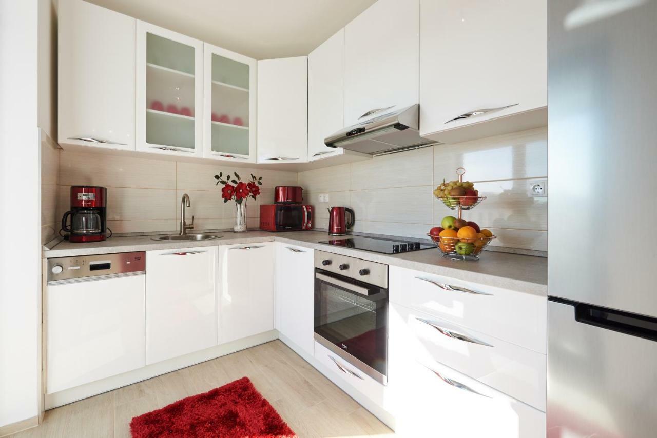 Apartment Misic Trogir Buitenkant foto