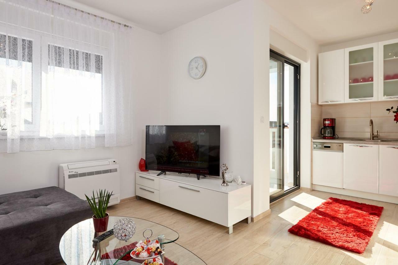 Apartment Misic Trogir Buitenkant foto